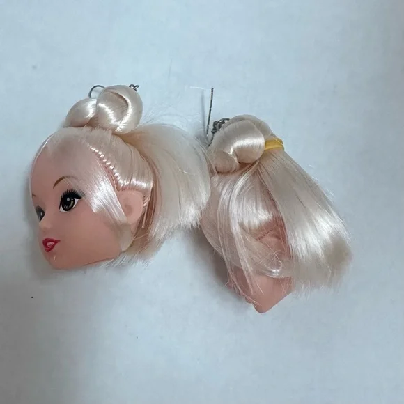 Barbie Doll head earrings new - Picture 3 of 5